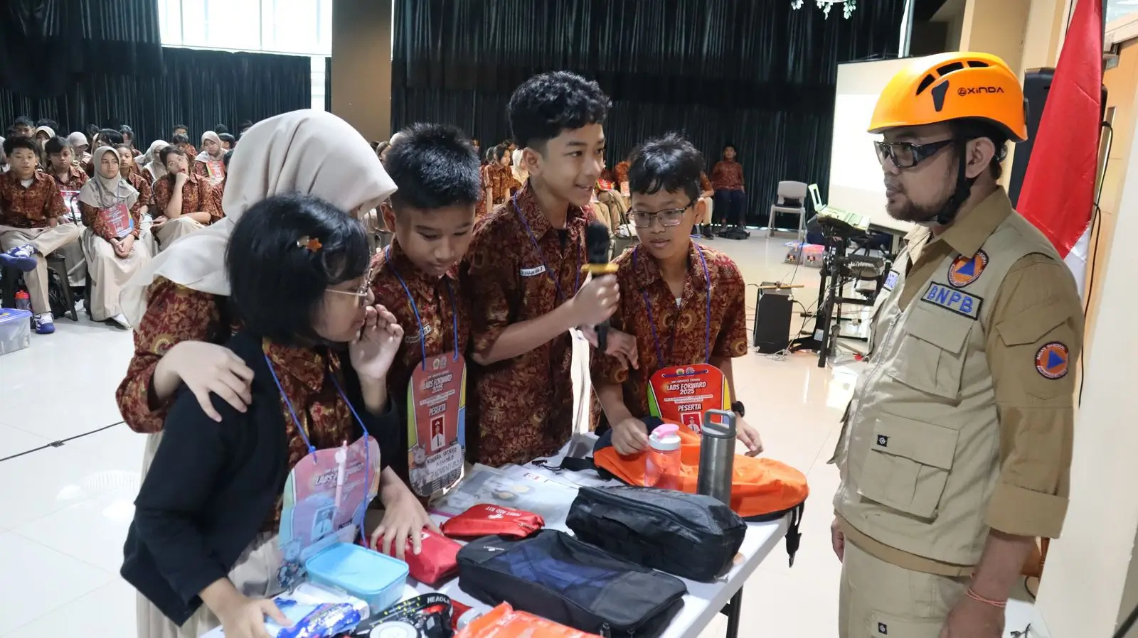 BNPB Sosialisasikan Kesiapsiagaan Bencana Melalui Kegiatan Masa Pengenalan Lingkungan Sekolah (MPLS)